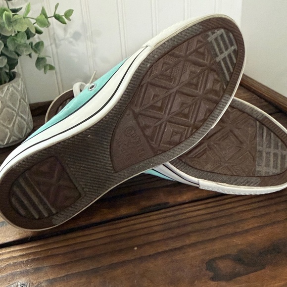Tiffany Blue Converse Chuck Taylor All Star Aqua Low-Top Sneakers - Picture 8 of 8